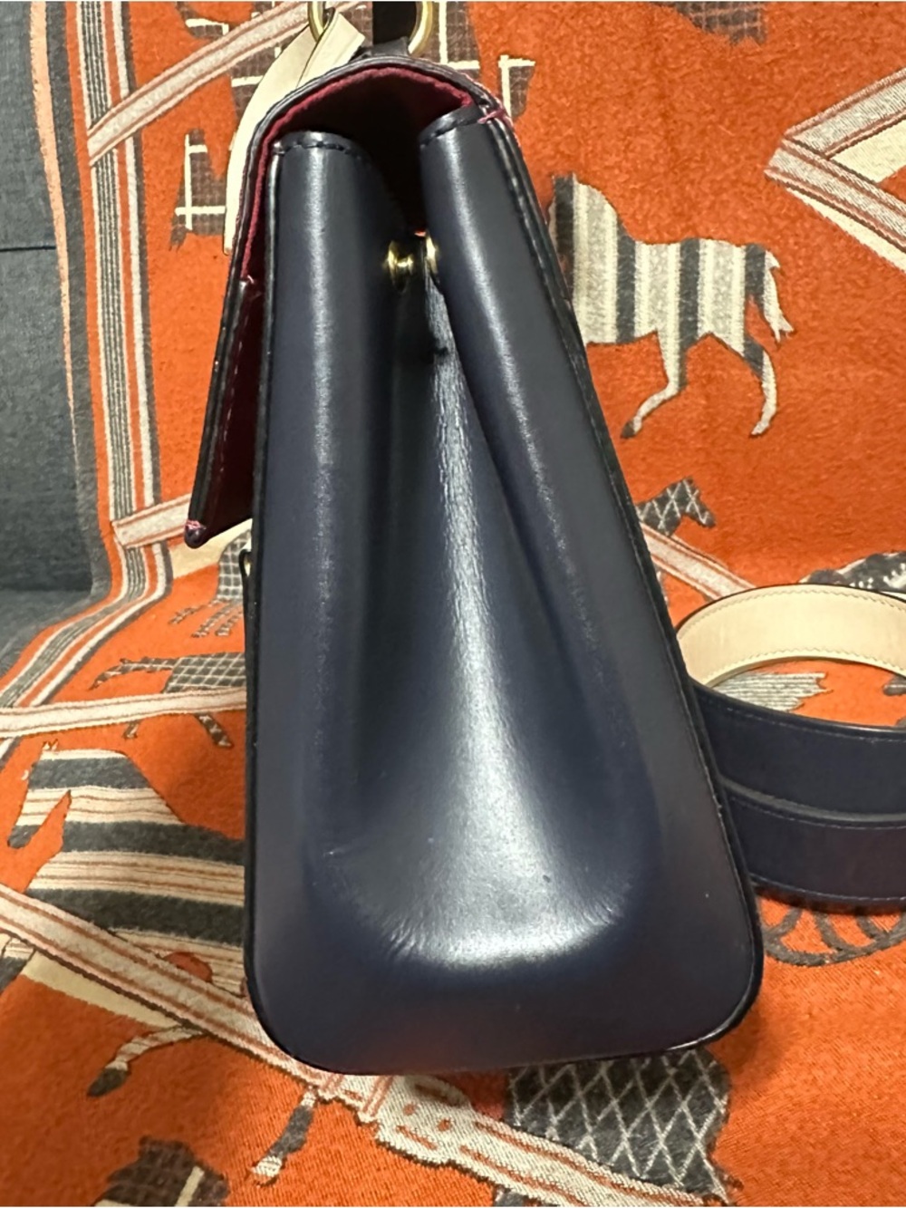 LOUIS VUITTON ❤️🌟CA0139 CLUNY BB W/ DETACHEABLE LONG STRAP ⭐️ - Picture 7 of 13